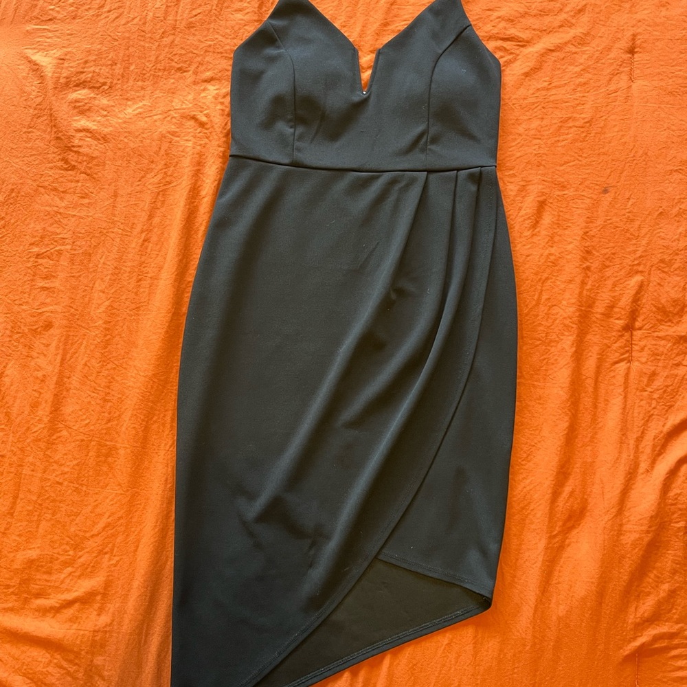 Chic Asymmetrical Black Dress